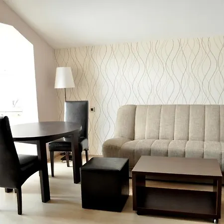 Hotel Garni 018 In 3*