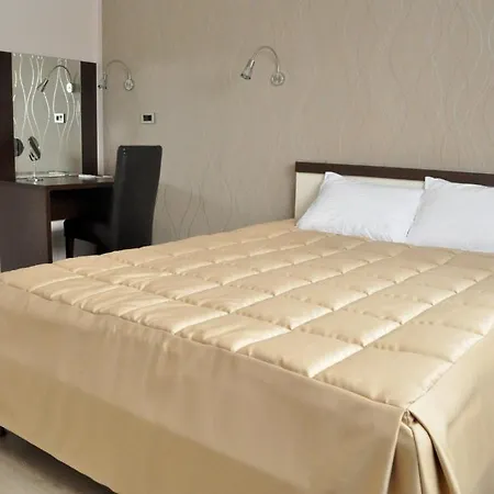 Garni 018 In Hotel