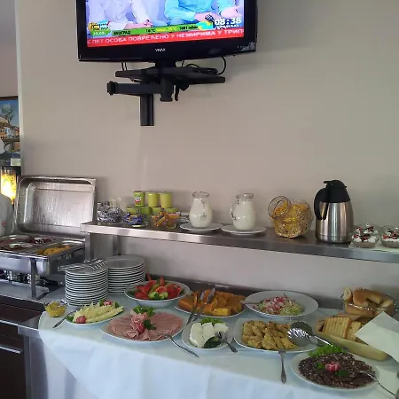 Hotel Garni 018 In 3*